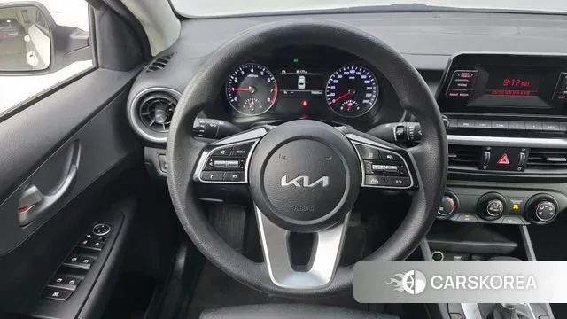 Kia The New K3 2nd generation 2022 Белый из Кореи, фото 4