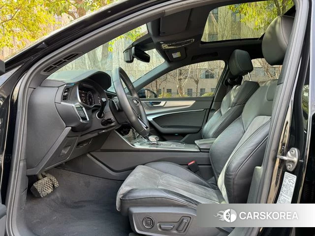 Audi A6L 2021 Черный из Китая, фото 4