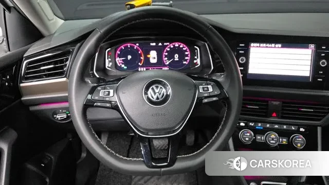Volkswagen 7th Generation of Jetta 2021 Белый из Кореи, фото 4