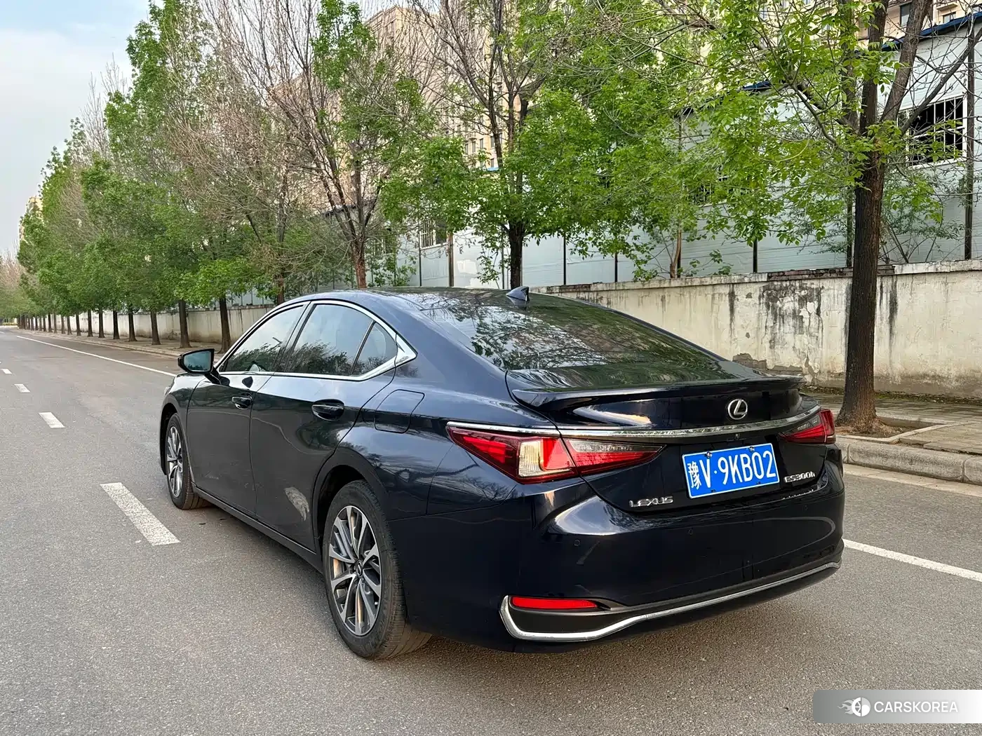Lexus ES 2024 Синий из Китая, фото 4