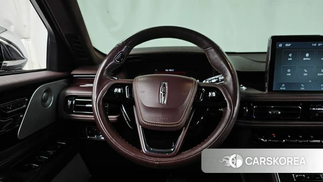 Lincoln Aviator 2nd generation 2022 Серый из Кореи, фото 4