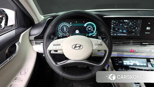 Hyundai The New Grandeur IG Hybrid 2022 Белый из Кореи, фото 4