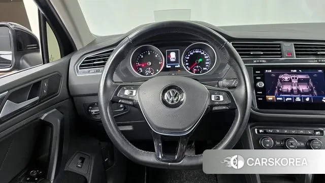Volkswagen Tiguan second Generation 2020 Черный из Кореи, фото 4