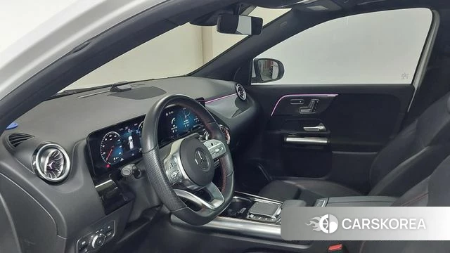 Mercedes-Benz GLA - Class H247 2022 Белый из Кореи, фото 4