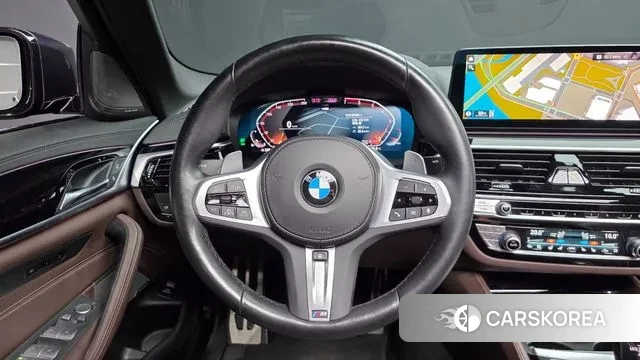 BMW 5 Series (G30) 2023 Черный из Кореи, фото 4