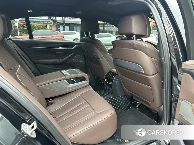 BMW 5 series id 3908649 из Китая 4