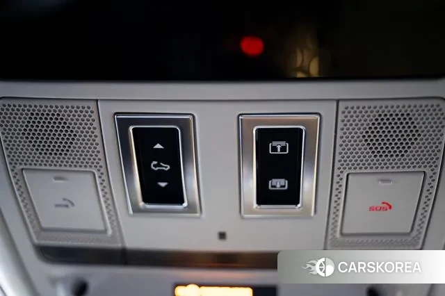 Land Rover Range Rover Evoque 2nd Generation 2024 Черный из Кореи, фото 4