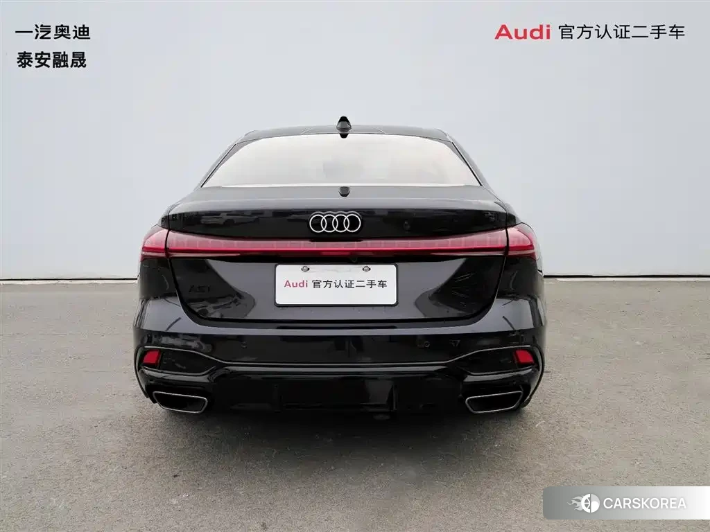 Audi A5L 2025 Red/purple из Китая, фото 4
