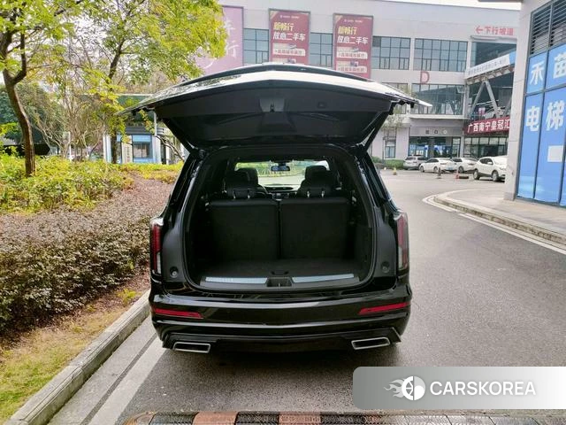 Cadillac XT6 2022 Черный из Китая, фото 4