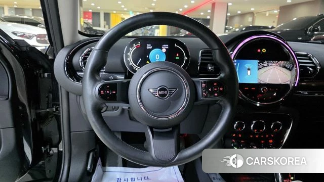 Mini Cooper Clubman 2023 Черный из Кореи, фото 4