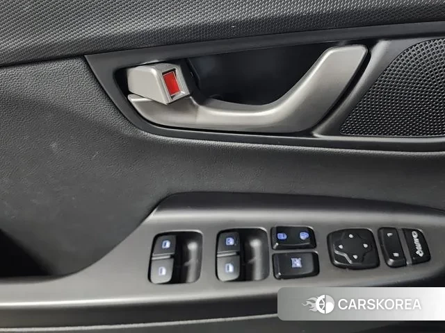 Hyundai Kona 2018 Белый из Кореи, фото 4