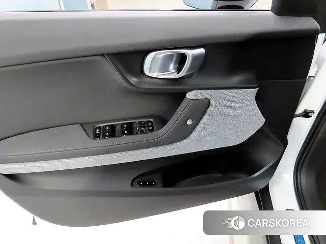 Polestar Polestar 2 2023 Белый из Кореи, фото 4