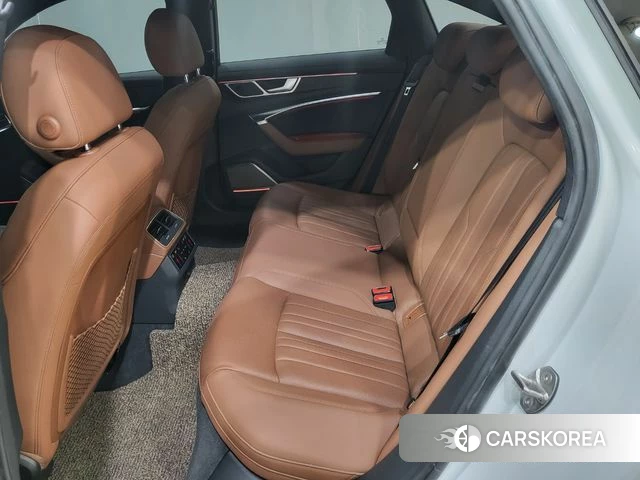 Audi A6 (C8) 2021 Белый из Кореи, фото 4