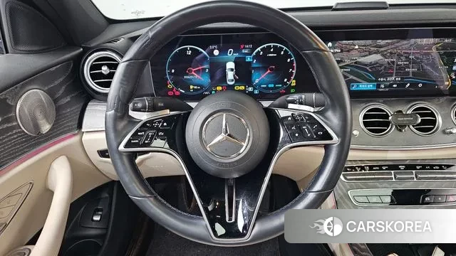 Mercedes-Benz E-Class W213 2021 Белый из Кореи, фото 4