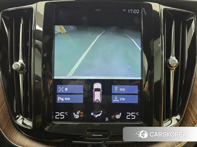 Volvo XC60 second Generation 2019 Белый из Кореи, фото 4