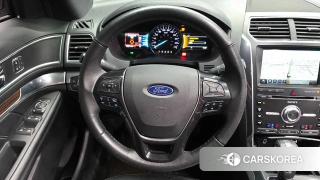 Ford Explorer 2018 Белый из Кореи, фото 4