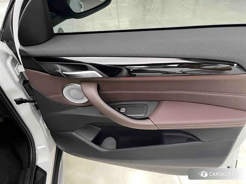 BMW X1 2022 Белый из Китая, фото 4