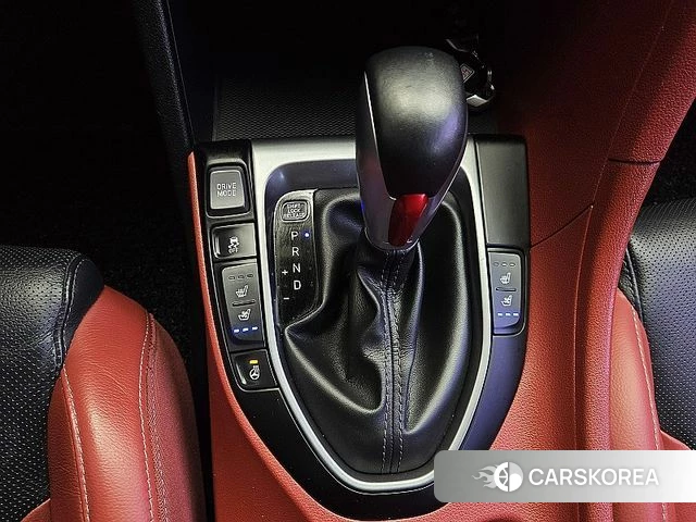 Hyundai Veloster (JS) 2018 Желтый из Кореи, фото 4