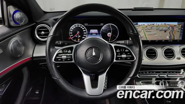 Mercedes-Benz E-Class W213 2018 Белый из Кореи, фото 4