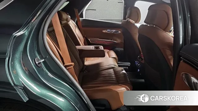 Genesis GV70 2023 Темно-зеленый из Кореи, фото 4