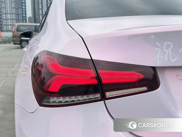 Mercedes-Benz Class A 2021 Серебристо-серый из Китая, фото 4