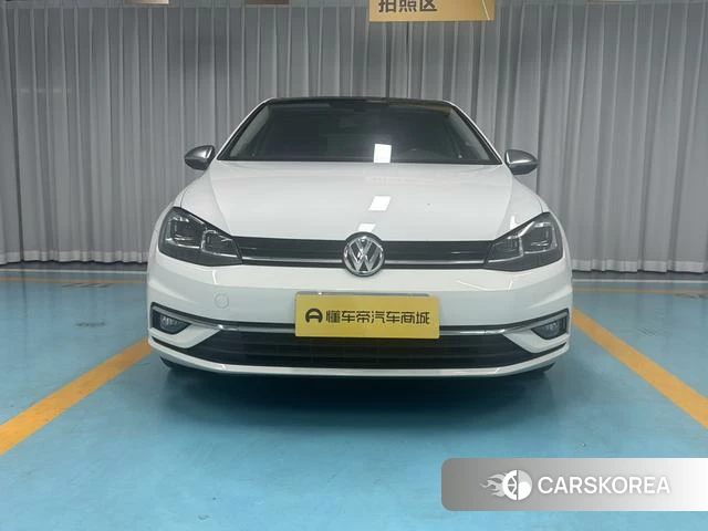 Volkswagen Golf 2020 Белый из Китая, фото 4