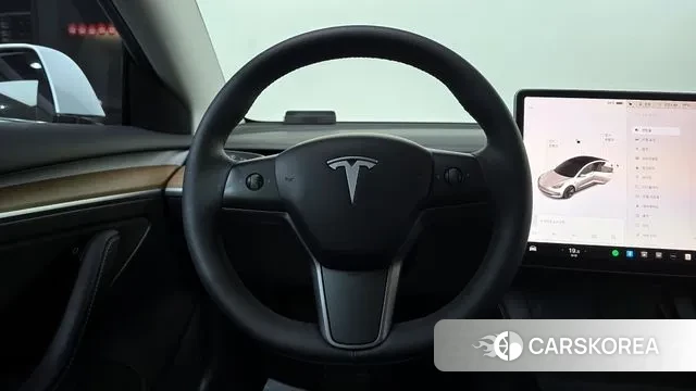 Tesla Model 3 2022 Белый из Кореи, фото 4