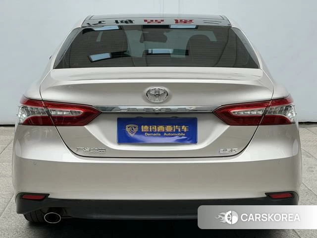 Toyota Camry 2021 Шампань из Китая, фото 4