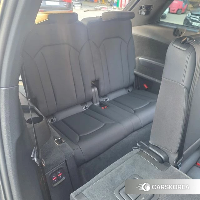 Audi Q7 (4M) 2022 Серый из Кореи, фото 4