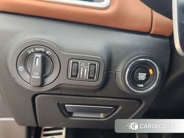 Maserati Ghibli id 3155002 из Кореи 4