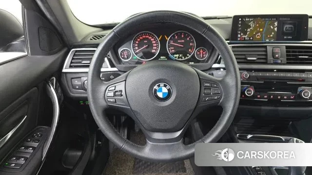 BMW 3 Series (F30) 2018 Черный из Кореи, фото 4