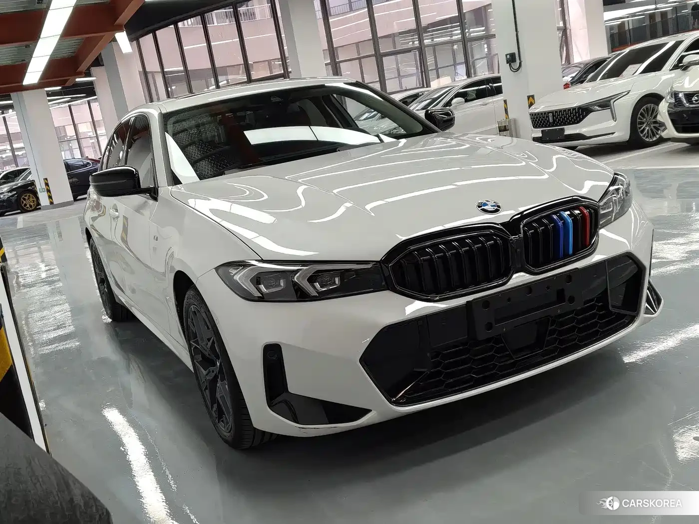 BMW 3 series 2025 Белый из Китая, фото 4