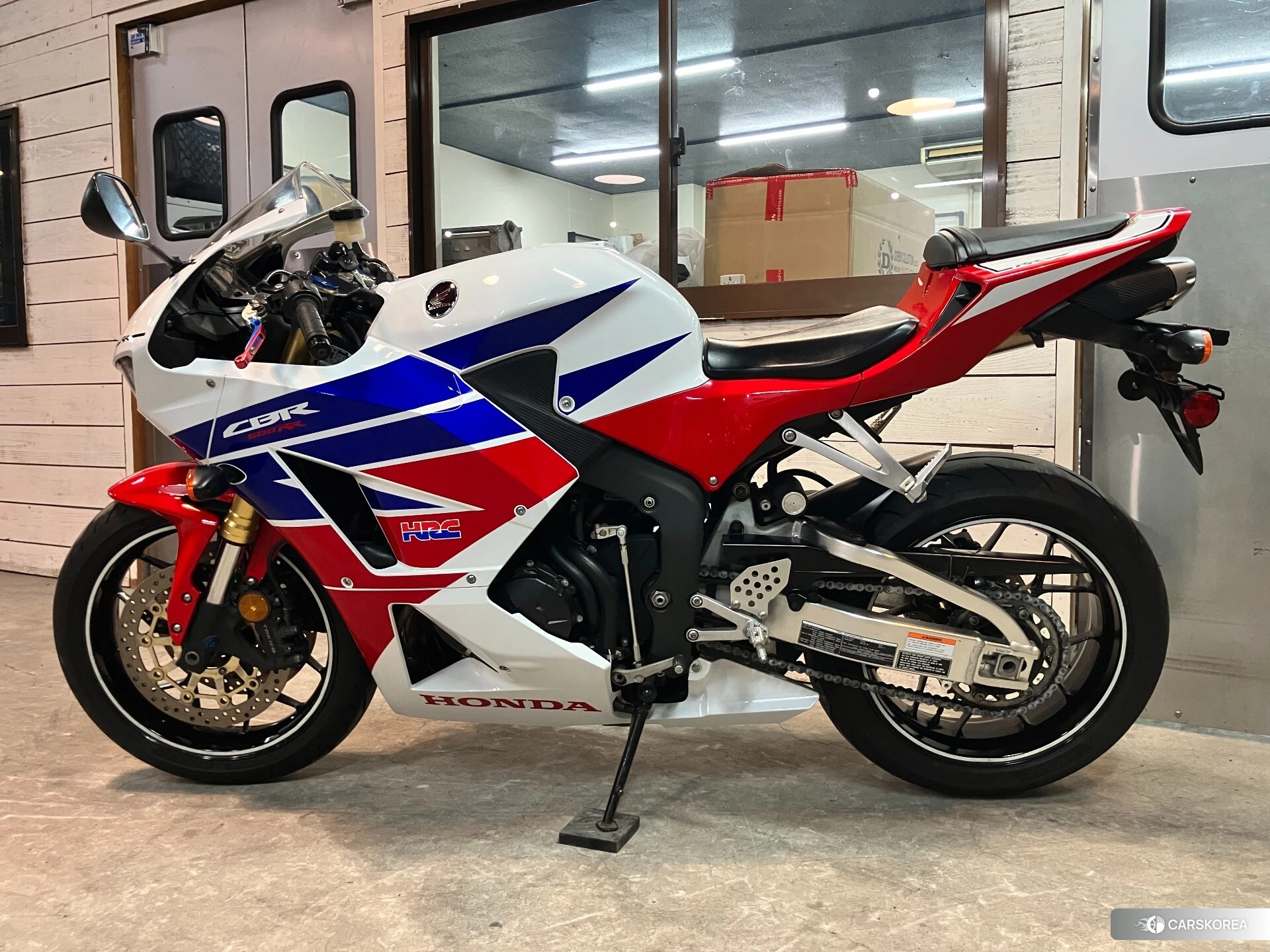 Проданный Honda CBR600RR id 4184829 из Японии