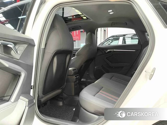 Audi A3 2023 Белый из Китая, фото 4