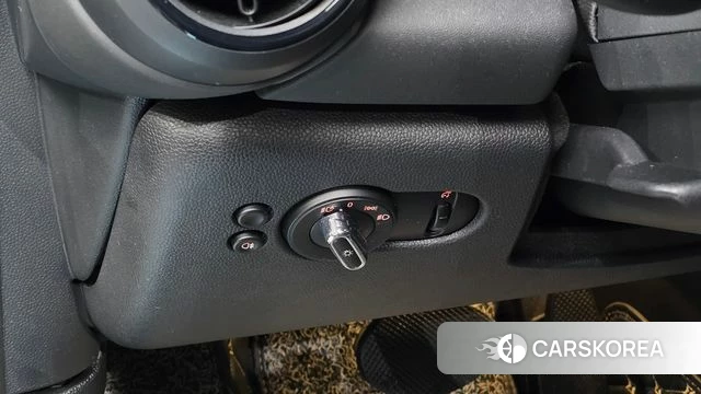 Mini Cooper Electric 2022 Серебристо-серый из Кореи, фото 4