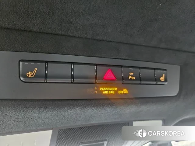 Mercedes-Benz AMG GT 2018 Серебристо-серый из Кореи, фото 4