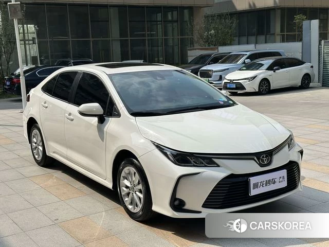 Toyota Corolla 2021 Белый из Китая, фото 4