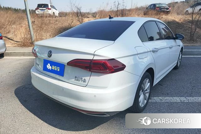 Volkswagen Bora 2021 Белый из Китая, фото 4