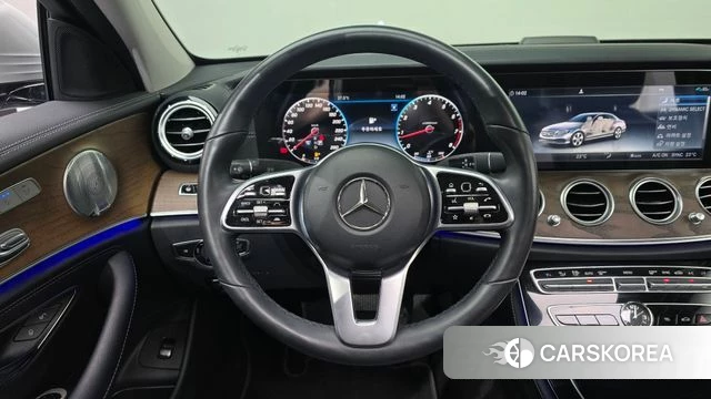 Mercedes-Benz E-Class W213 2020 Серебряный из Кореи, фото 4