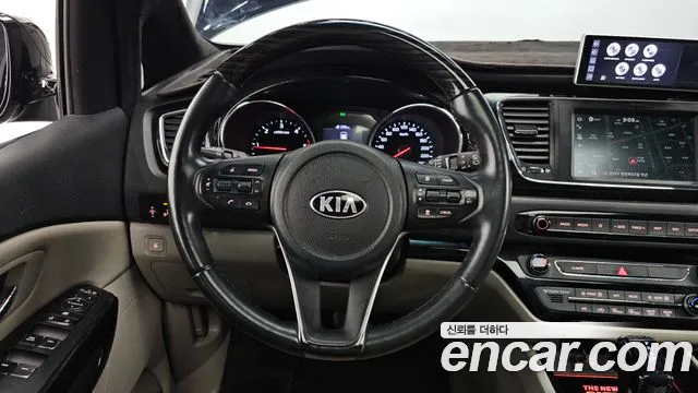 Kia The New Carnival id 2328924 из Кореи 4