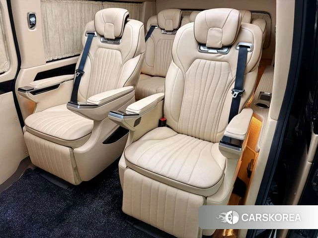 Toyota Hiace 2025 Черный из Китая, фото 4