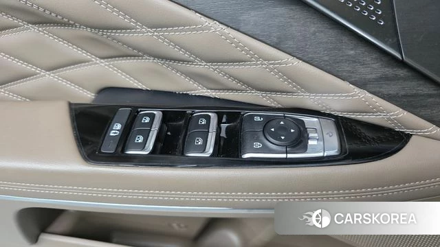 Kia K8 Hybrid 2023 Черный из Кореи, фото 4