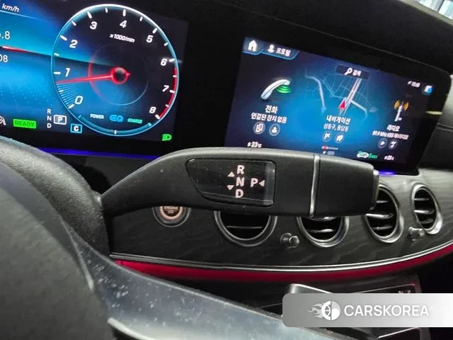 Mercedes-Benz E-Class W213 2021 Черный из Кореи, фото 4