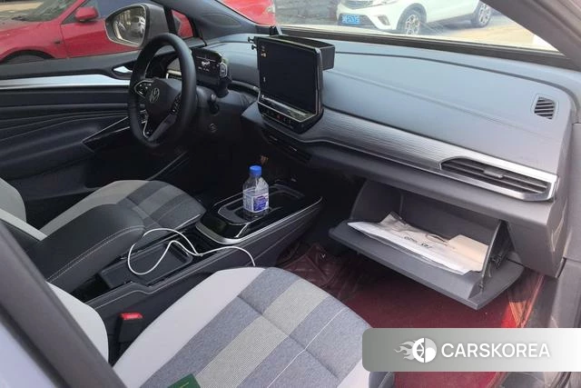 Volkswagen ID.4 CROZZ 2024 Темно-серый из Китая, фото 4