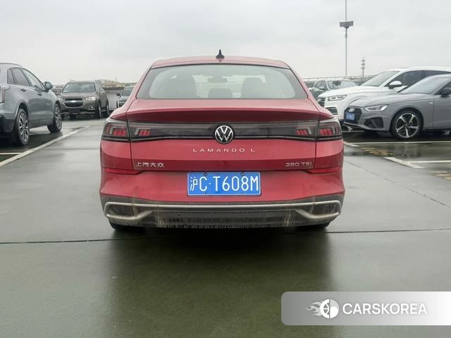 Volkswagen Lingdu 2026 Красный из Китая, фото 4
