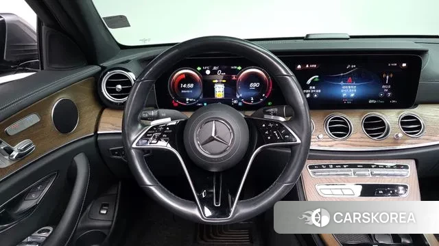 Mercedes-Benz E-Class W213 2021 Серый из Кореи, фото 4