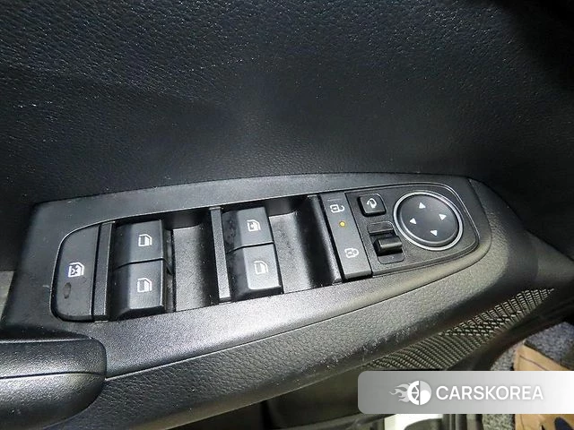 Kia The New Seltos 2023 Жемчужный цвет из Кореи, фото 4