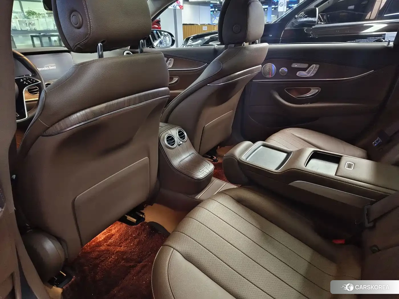 Mercedes-Benz E-Class 2022 Черный из Китая, фото 4