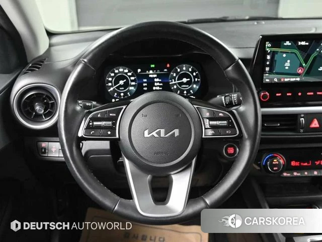 Kia The New K3 2nd generation 2021 Белый из Кореи, фото 4