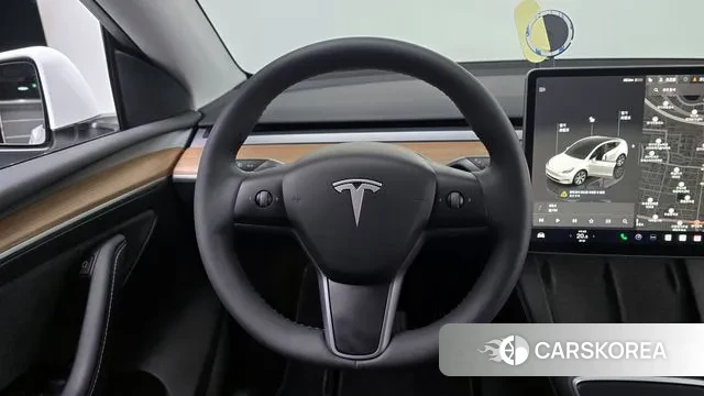 Tesla Model Y 2023 Белый из Кореи, фото 4